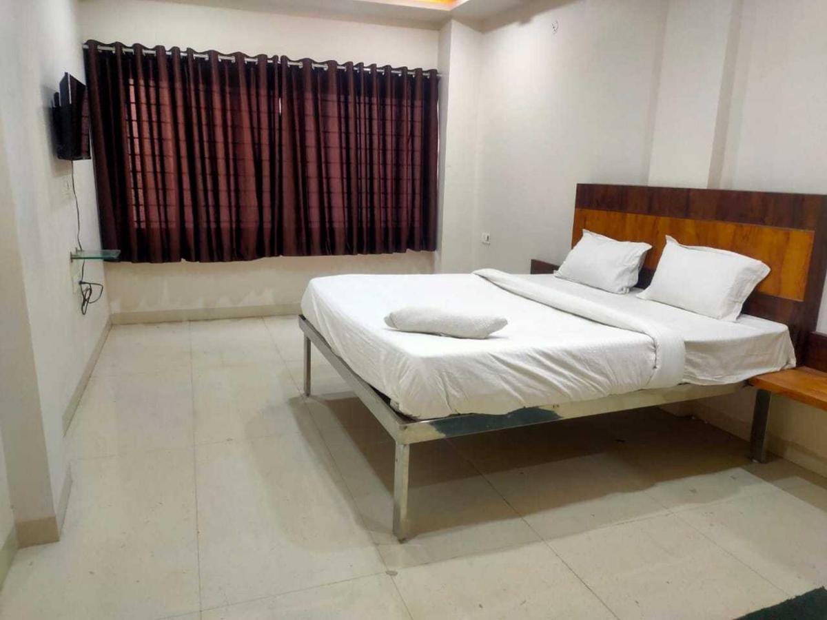 Oyo 88521 Hotel Swagstay Indore Dış mekan fotoğraf