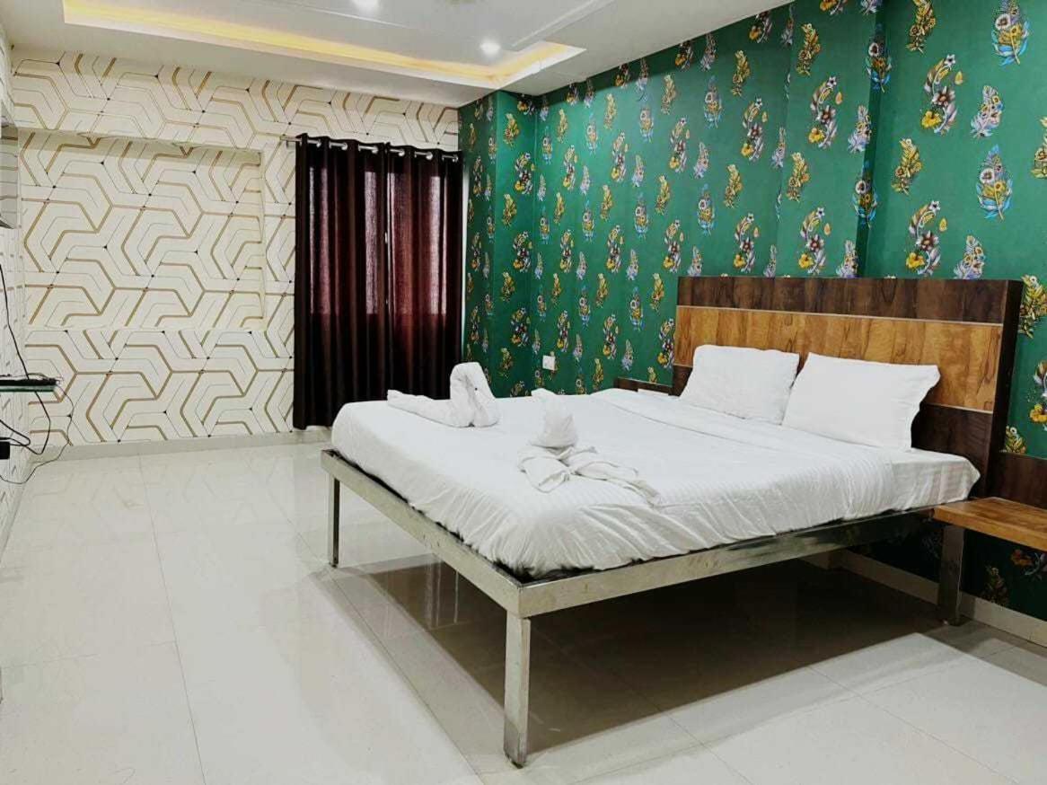 Oyo 88521 Hotel Swagstay Indore Dış mekan fotoğraf